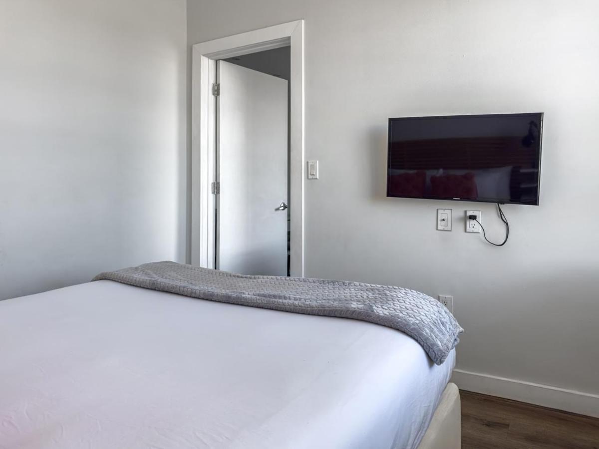 Luxe 2Br1Bath South Beach 1 Min Walk From Ocean Miami Beach Exteriör bild